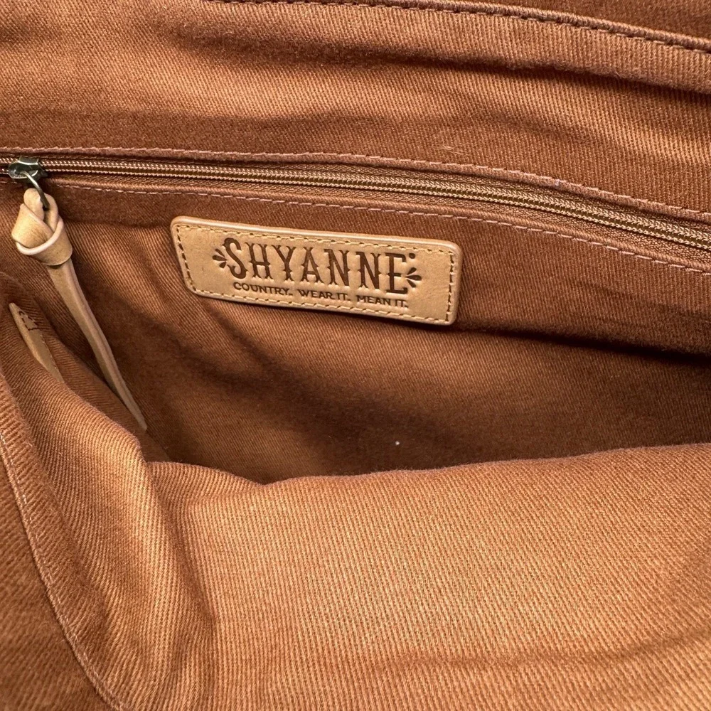 NEW Shyanne Conceal Carry Hair-On Leather Tote Bag‎ Large Gold Foil Western